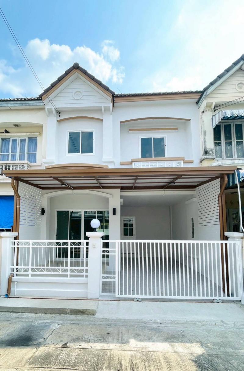 RealEstate 905-  69 บุศรินทร์ ถนนบ้านกล้วย WAL0078ขายด่วน! ทาวน์เฮาส์ 2 ชั้น หมู่บ้านบุศรินทร์ L&H บ้านกล้วย-ไทรน้อย 20.5 ตร.ว. ใกล้ MRT คลองบางไผ่ ฟรีโอนที่ตั้ง : หมู่บ้านบุศรินทร์ ซอยบ้านกล้วย-ไทรน้อย ตำบลพิมลราช อำเภอบางบัวทอง จังหวัดนนทบุรี 11110เนื้อที่ดิน: 20.5 ตารางวารายละเอียดทรัพย์- ประเภท: ทาวน์เฮาส์ 2 ชั้น (โครงการคุณภาพจาก Land & Houses)- ฟังก์ชัน: 3 ห้องนอน, 2 ห้องน้ำ, 1 ห้องครัว- ที่จอดรถ: 1 คั�