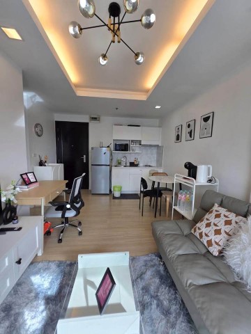 1 Bedroom Condo For Rent at Thru Thonglor 16th FloorLocation: Thru Thonglor, New Petchburi Road, Bang Kapi, Huai Khwang, Bangkok. Near BTS Thong Lo, MRT Phetchaburi and Airport Rail Link Ramkhamhaeng.Contact Aekachai (Aui)T. 089-799-5598Line ID : @auiauiaui001 (add @ in front)Room Details- 1 Bedroom 1 Bathroom- Size 37 sq.m.- 16th Floor, high floor with city view- Fully furnished- TV, refrigerator, microwave, fan, water heater, vacuum cleaner, water filter- Free high speed WiFi- Free room cleaning once a month- No smoking and no petsRental- 19,500 THB per month for 1 year contract- 22,000 THB per month for 3 to 6 months contract- 1 month advance and 2 months depositNearby- Bangkok Hospital- Camillian Hospital- Srinakharinwirot University- Gateway Ekamai- Rama 9, Asoke and SukhumvitProject Facilities- 35 storey building completed 2012- 25 m swimming pool and pool garden- Sky fitness and yoga room- Sauna and steam room- Co working space and meeting room- Covered car park- Key card access