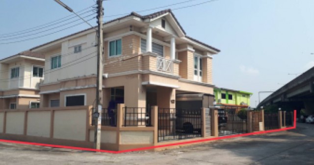 ขายบ้านเดี่ยว 2 ชั้น ศศิธร เขตสายไหม กรุงเทพมหานคร  แขวงออเงิน เขตสายไหม กรุงเทพมหานคร  ราคา 7,400,000 บาท  ( ราคาต่อรองได้ )  รายละเอียดทรัพย์ -  เนื้อที่  119 ตร.ว. พื้นที่ใช้สอย 194.25 ตร.ม. -  บ้านหันไปทางทิศใต้  พิกัดทรัพย์ : https://maps.app.goo.gl/nK4kknwuJw2zfXHp9  สถานที่ใกล้เคียง   - บิ๊กซี ฟู้ดเพลส สุขาภิบาล 5 - มาร์เก็ตเพลส เทพรักษ์ - โรงพยาบาลบุษราคัมจิตการุณย์ กรุงเทพมหานคร - ตลาดมีทรัพย์  รหัสทรัพย์ (Cod