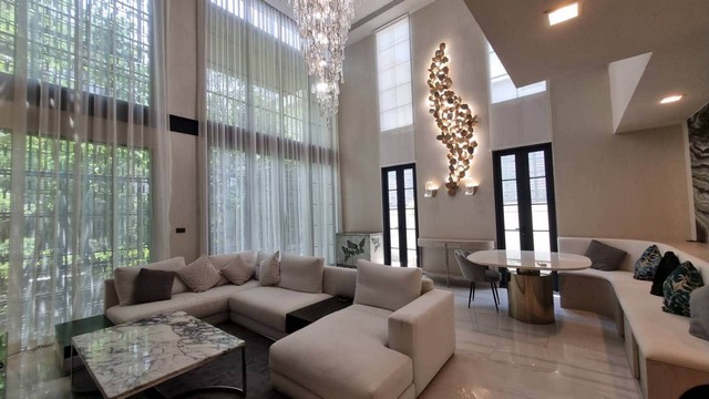 ขาย ให้เช่า ทาวน์โฮม โครงการ คเตอร์วอร์ 31 Quarter 31 Luxury Urban Villas ซอยสุขุมวิท 31 ซอยสวัสดี รหัส P808ขายราคา 79,000,000 บาทให้เช่าราคา 280,000 บาท/เดือนติดต่อ คุณช่อผกา โทร 0616198565 LINE 0616198565สำรอง LINE 0812523279 ส่งลิ้งก์ไว้ได้เลย-ให้เช่า ขาย ทาวน์โฮม 5 ชั้น โครงการ คเตอร์วอร์ 31 Quarter 31 Luxury Urban Villas ซอยสุขุมวิท 31 ซอยสวัสดี-พื้นที่ใช้สอย 425 ตรม. -ที่ดินขนาด 41.6 ตรว.-พร้อมลิฟต์ -4 ห้องนอน 5 ห้องน้ำ -1 ห้องนอนแม่บ้าน -จอดรถได้ 4 คัน -พ