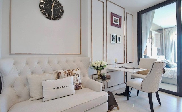Life One Wireless 1 Bedroom for Rent 11th Floor City ViewLocation: Life One Wireless, Wireless Road, Lumphini, Bangkok. About 600 m from BTS PloenchitContact Aekachai (Aui)T. 089-799-5598Line ID : @auiauiaui001 (add @ in front)Room Details- 1 Bedroom 1 Bathroom- Size 35 sq.m.- 11th Floor- City view towards Central Embassy and Wireless Road- All built-in, luxury furnished style with white marble and gold decoration- King size bed- Samsung 50 inch 4K Smart TV- 2 in 1 washing and drying machine 9 kg- 2 door refrigerator, microwave, air conditioners- Ready to move inRental- 23,000 THB per monthNearby- BTS Ploenchit- Central Embassy- Central ChidlomProject Facilities- Swimming pool with panoramic view on the 43rd floor- Fitness center on the 43rd floor- Sky garden of more than 1 rai- Sauna- BBQ area- Library and lounge- Kids playground- Shuttle bus to BTS Ploenchit- CCTV and 24 hour security